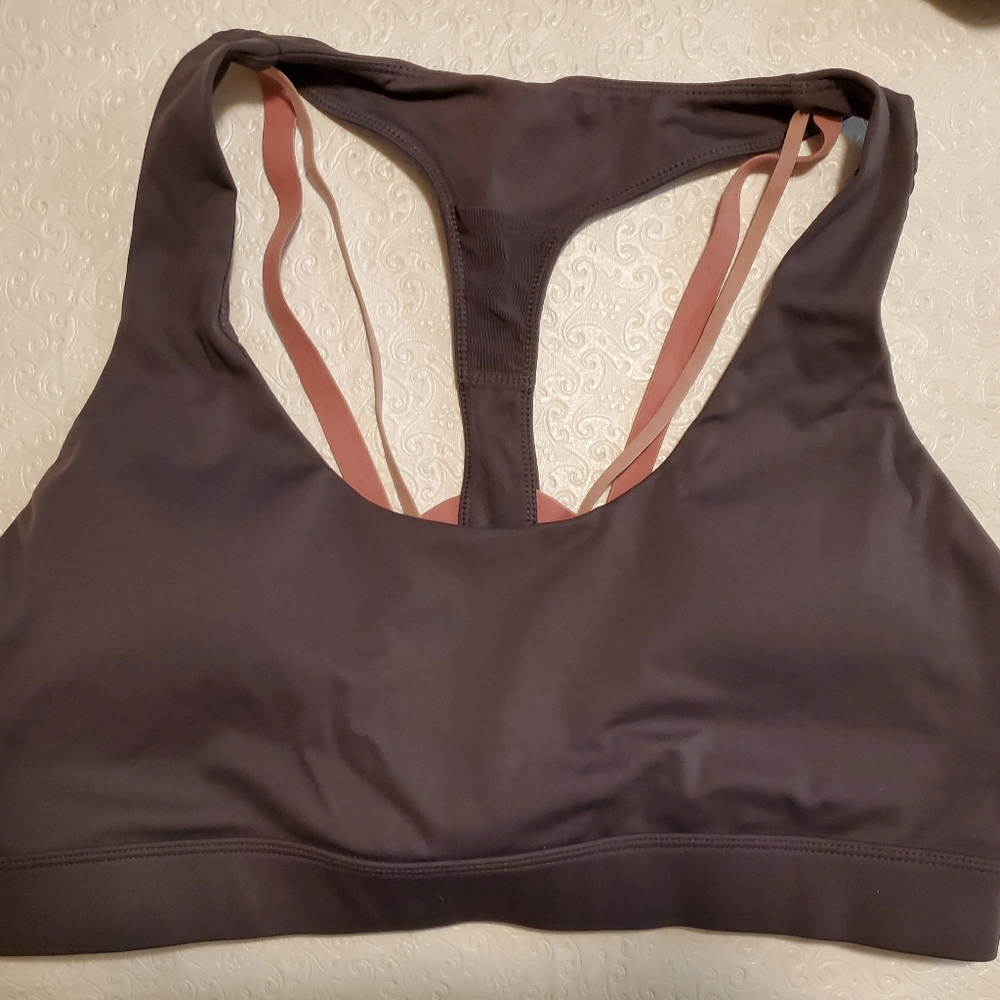 Fabletics Sports Bra *Never Worn*